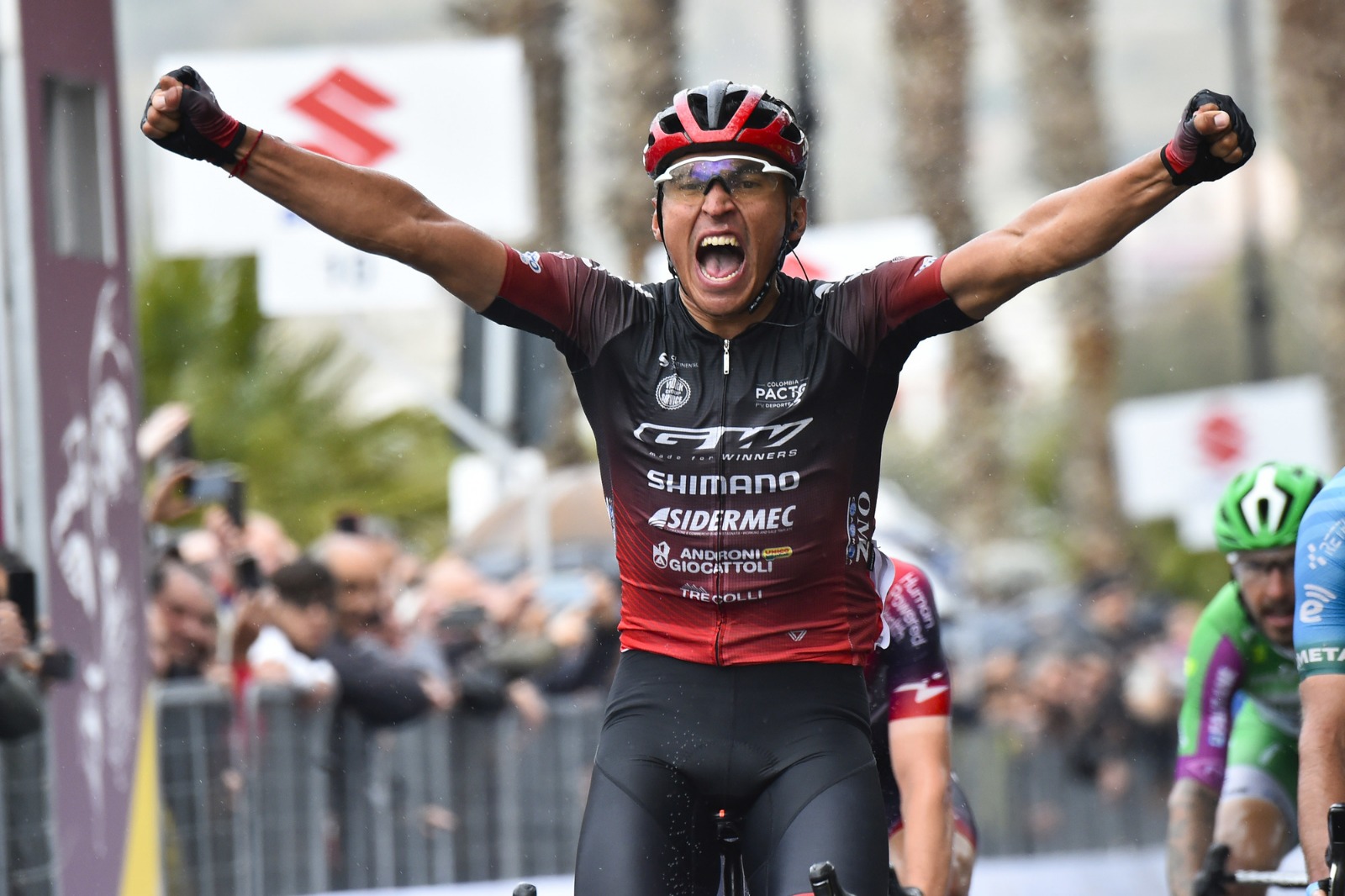 JHONATHAN RESTREPO VINCE IL GIRO DELLA CITTA’ METROPOLITANA DI REGGIO