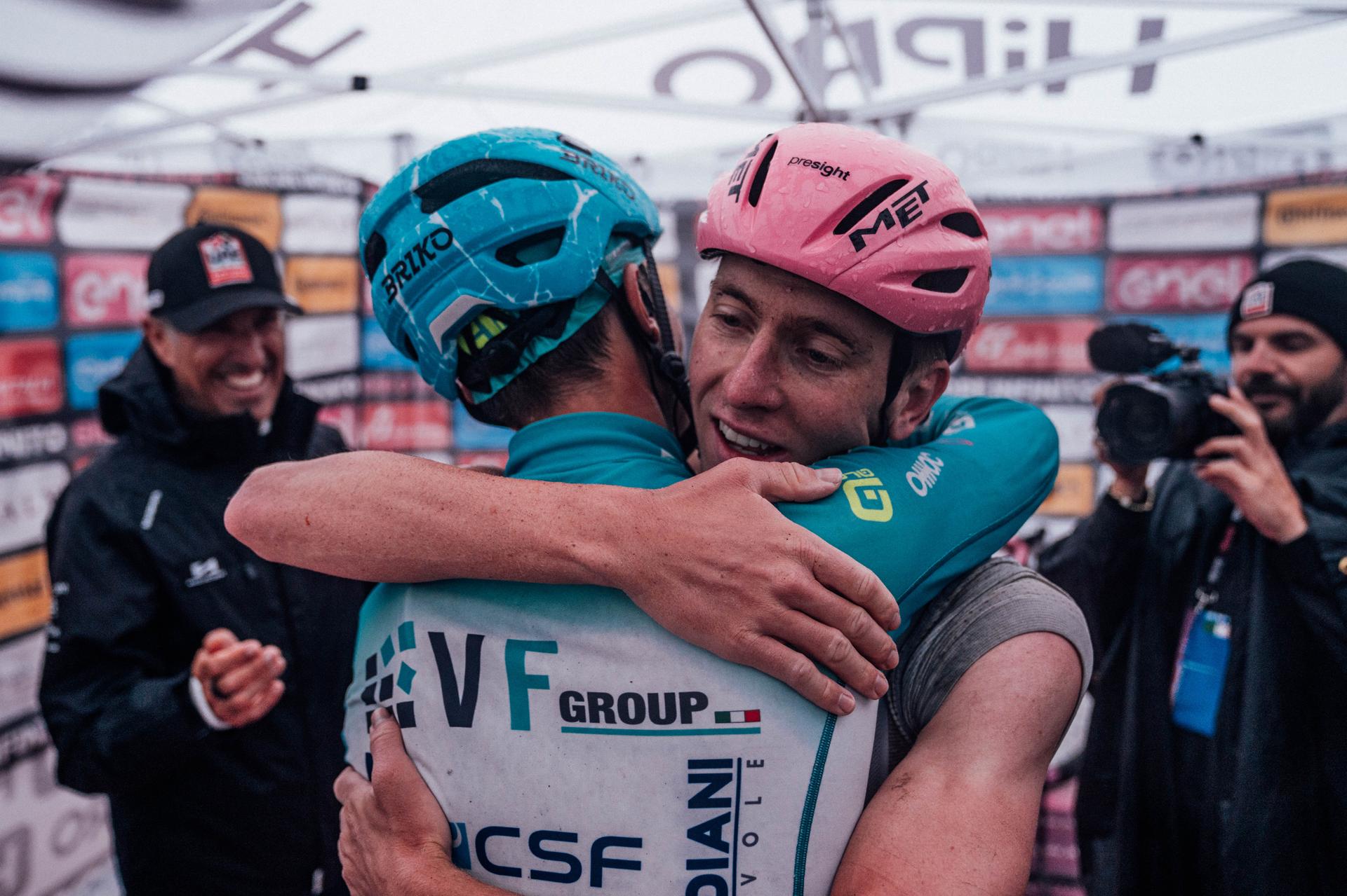VF GROUP BARDIANI-CSF FAIZANÈ: AL GIRO D’ITALIA GRANDE SUCCESSO SUI SOCIAL.
