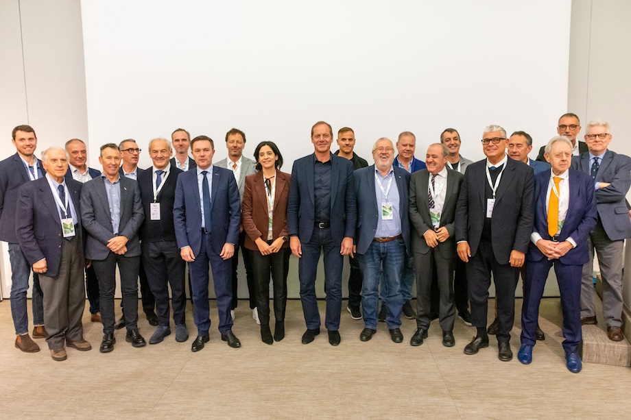 TOUR OF THE ALPS E AIOCC UNISCONO IL CICLISMO MONDIALE A RIVA DG