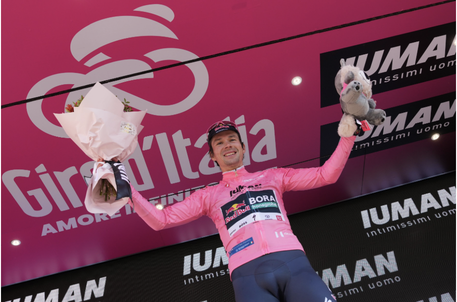JOSHUA TARLING VINCE LA SECONDA TAPPA DEL GIRO D’ITALIA PRIMOZ ROGLIC E’ LA NUOVA MAGLIA ROSA